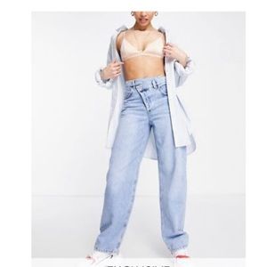 90s baggy dad jeans with stepped waist band